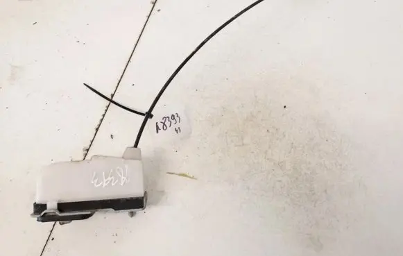 Mazda 5 Seat back rest lock catch 