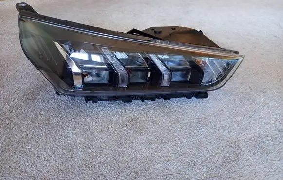 Headlight/headlamp