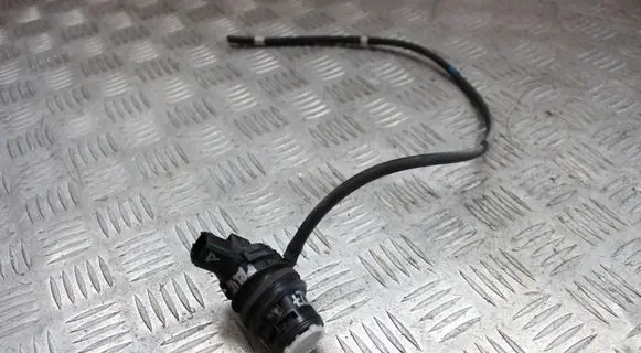 Toyota Prius (XW30) Windscreen/windshield washer pump 8533060180