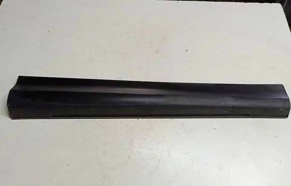 Mazda CX-5 Front door trim (molding) KD5351RA1U4 KD5351RA1