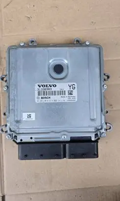 Volvo V40 Engine control unit/module 31336983