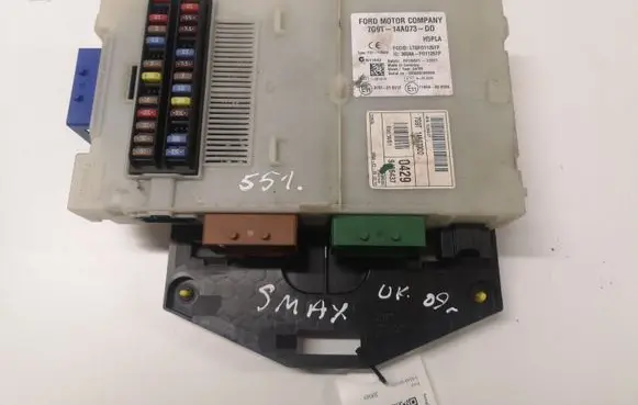 Ford S-MAX Fuse module 7G9T14A073DD 3659AF01125TP 28130621L5221