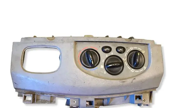 Renault Trafic II (X83) Climate control unit 91165788 R6136S440 8200004603