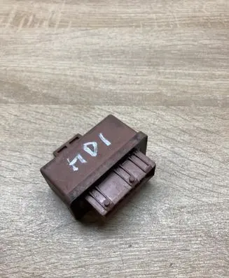 Peugeot 206 Glow plug pre-heat relay 240109