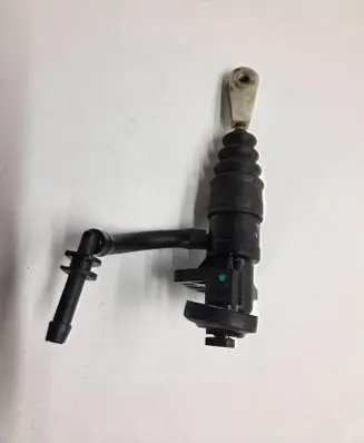 Audi A4 S4 B5 8D Clutch master cylinder 8E1721401