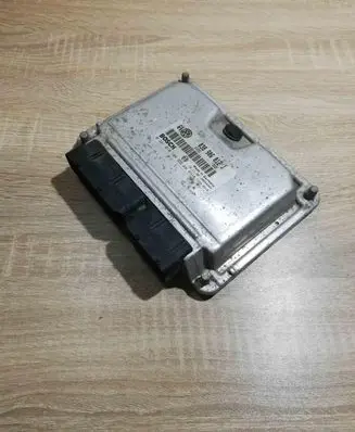 Volkswagen Golf IV Engine control unit/module ECU 038906012J 0281010104