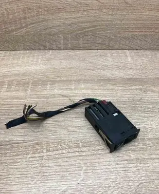 BMW 5 E39 Seat heating switch 8352259 03055000 WITHPLUG