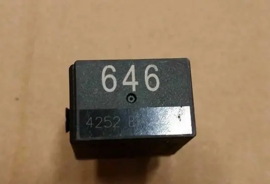 Volkswagen Transporter - Caravelle T6 Other relay 4H0951253C 646