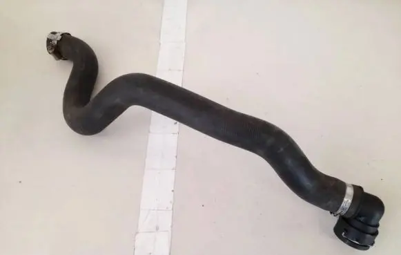 Citroen C5 Engine coolant pipe/hose 9683778780