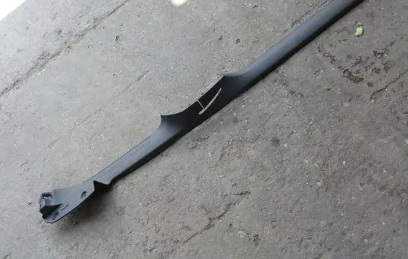 Volkswagen PASSAT B6 Front sill trim cover 3C0853369