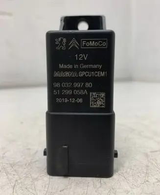 Opel Corsa F Glow plug pre-heat relay 9803299780 51299058A