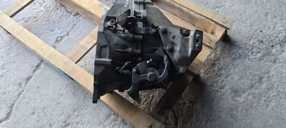 Ford Mondeo MK IV Manual 6 speed gearbox 7G9R7002YF