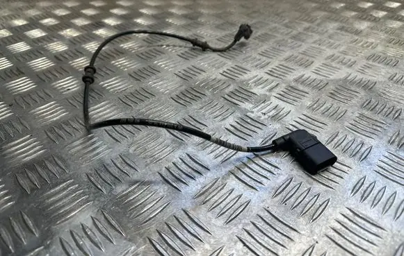 Mercedes-Benz CLS W257 Rear ABS sensor wiring A2135403805