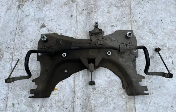 Renault Captur Front axle beam 544011380R
