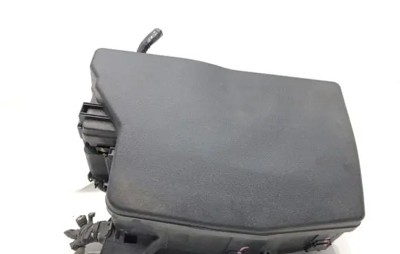 Toyota Auris E180 Fuse box set 82662-02A80