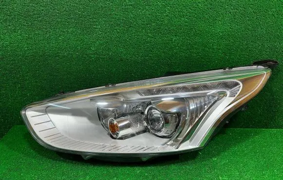 Ford B-MAX Headlight/headlamp AV11-13W030-CF