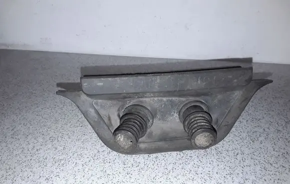 BMW 5 E34 Engine coolant pipe/hose 8390010