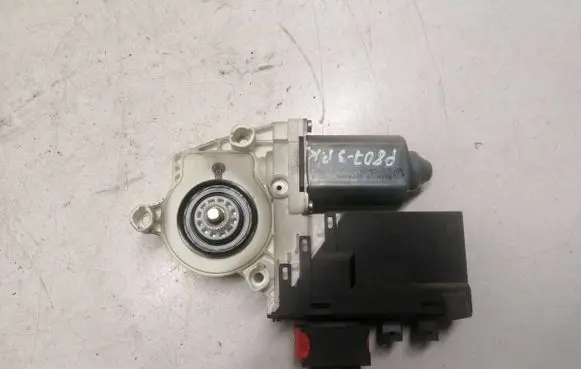 Peugeot 807 Front door window regulator motor 140020868003 991729205