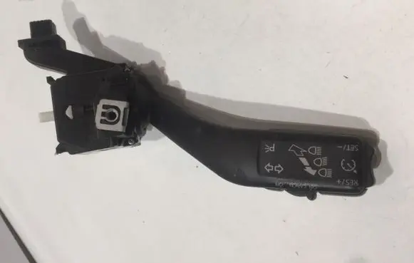 Volkswagen Golf VI Indicator stalk 1K0953513