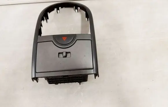 KIA Soul Dashboard glove box trim 84740-2K100