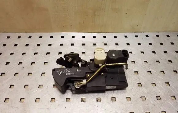 Opel Frontera B Rear door lock 16637561 16634325
