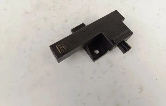 Audi A4 S4 B8 8K Keyless (KESSY) go control unit/module 8K0907247 33542221