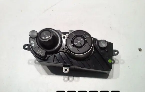 Honda Civic Climate control unit mn22110-0153