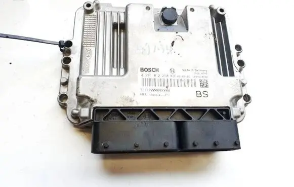 Honda FR-V Engine control unit/module 37825rjlg000 37825-rjl-g000