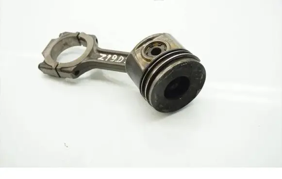 Opel Zafira B Connecting rod/conrod 
