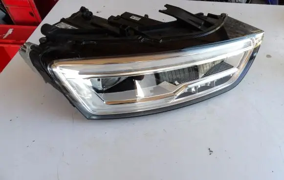 Audi Q3 8U Headlight/headlamp 8U0941034