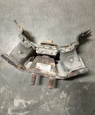 Ford Ranger Gearbox mount AB397E373JD 08D0C14D