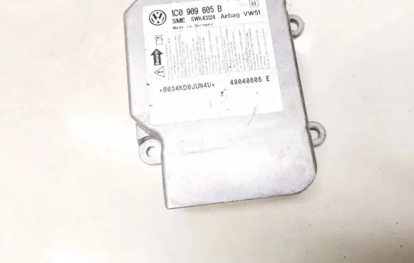 Volkswagen PASSAT B5.5 Airbag control unit/module 1C0909605b 5wk43122
