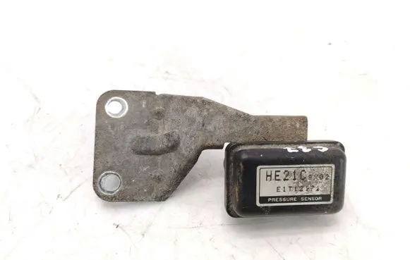 Mazda 929 Air pressure sensor HE21C9X02 E1T12171