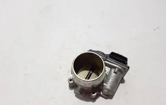 Volvo V60 Throttle valve 31293736