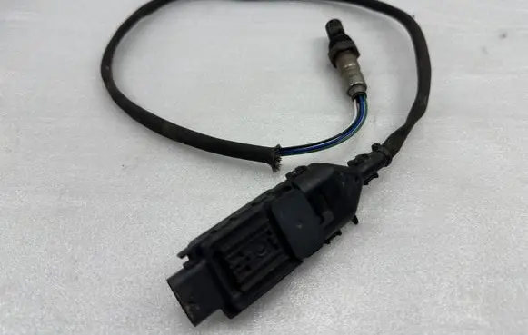 Volkswagen Tiguan Lambda probe sensor 04L907805 04L907805CL