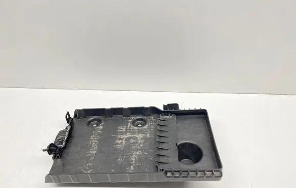 Volvo V40 Battery tray 31301934 31301935