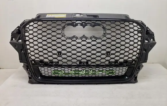 Audi RS3 Front bumper upper radiator grill