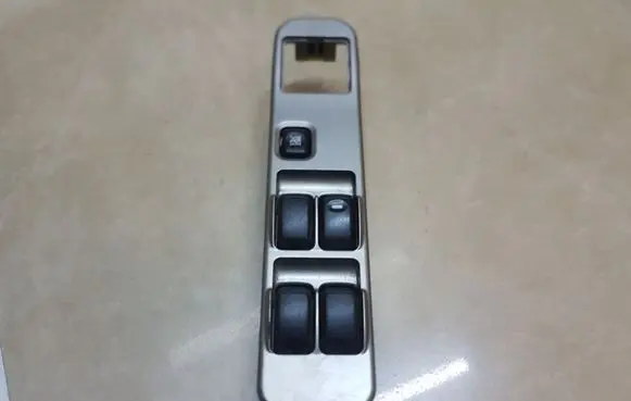 Mitsubishi Pajero Sport I Electric window control switch MN166482X5
