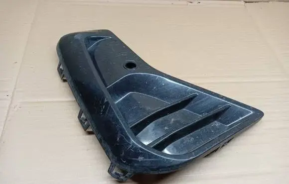 BMW X3 G01 Front bumper lower grill 8081202