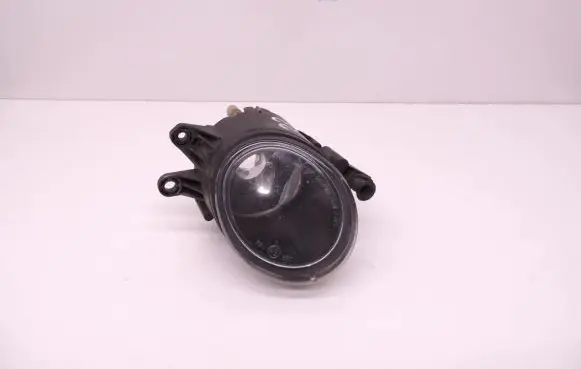 Volvo V50 Front fog light 0305065001 30698627 D33
