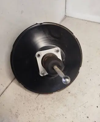 Volkswagen PASSAT B6 Brake booster 3C1614105L A0070200 03787433014