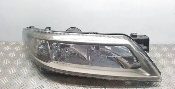 Renault Laguna II Headlight/headlamp 8200163324 89006907