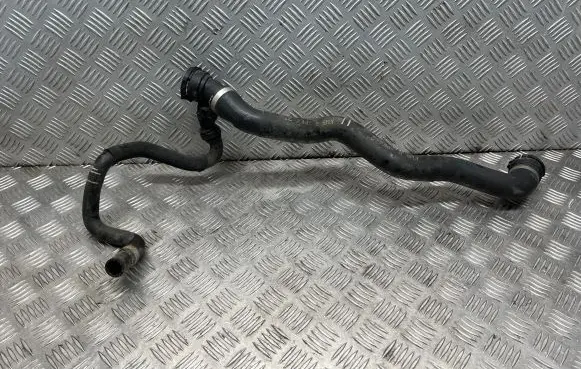 BMW 5 G30 G31 Engine coolant pipe/hose 8572905 56148378