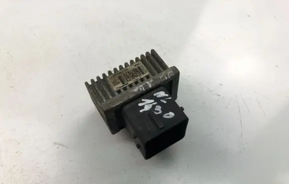 Renault Captur Other relay 110678071R