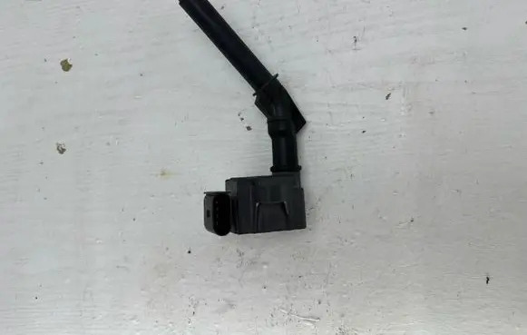 Mercedes-Benz A W177 High voltage ignition coil A2829062100 ZS0022 03075