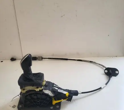 Volvo V60 Gear shifter/selector 31367687