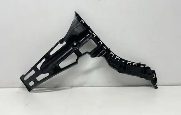 Front bumper mounting bracket