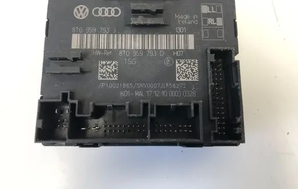 Audi A5 8T 8F Door control unit/module 8T0959793J 8T0959793D