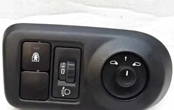 Citroen C4 Cactus Wing mirror switch 9801893777