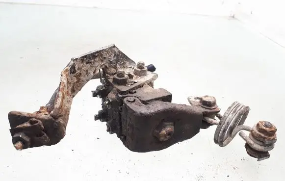 Audi 80 90 S2 B4 Brake power pressure regulator 1H0612151